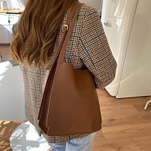 下殺-包包女秋冬新款百搭三件套單肩鏈條JD小方包洋氣寬肩帶斜挎包 歷史價格詳細信息