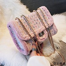 【熱賣精選】秋冬毛毛小包包女新款潮韓版百搭斜挎包chic鏈條高級感小方包 歷史價格詳細信息