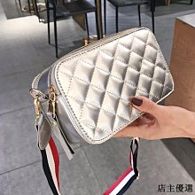 【熱賣精選】上新小包包女新款潮韓版百搭斜挎包chic鏈條單肩包撞色小方包 歷史價格詳細信息