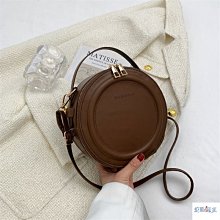 【熱賣精選】歐美女包鎖扣翅膀包包女新款手提包簡約時尚大容量單肩大包包#包包#單肩包#斜背包#高檔時尚#禮物 歷史價格詳細信息