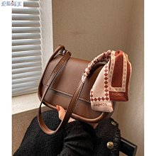 【熱賣精選】高級感小包包女 新款潮時尚百搭單肩包簡約流行斜挎豆腐包19734 歷史價格詳細信息