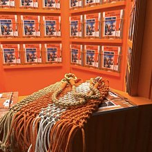 【愛馬仕 HERMES】全球限量款 限量包裝 馬刺繡 領帶 一條 ☆保證真品☆ 全新~*購於愛馬仕專櫃~ 歷史價格詳細信息
