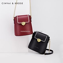 新款包包 雙肩包女真皮2022新款時尚英倫風復古軟牛皮單雙肩包兩用女背包 歷史價格詳細信息