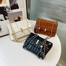 洋氣百搭大容量腋下包包女2023新款時尚毛絨托特包小眾簡約單肩包-Misaki精品 歷史價格詳細信息