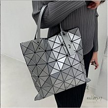 手提包 單肩包 經典款 購物袋 大容量 多功能手拿包 媽媽包 防水方包 拉鏈夾層 手提袋 水桶包 水餃包側背包 歷史價格詳細信息