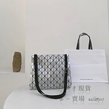 三宅一生 Issey Miyake BAOBAO 背囊 雙肩包 後背包 書包 男女同款 小號/大號 黑色 免運 歷史價格詳細信息