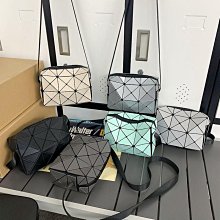 [數家珍家居]TTYGJ高爾夫球包男女便攜式支架 拉桿滑輪雙肩背拖輪球袋 標準包 歷史價格詳細信息