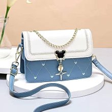 肩背包 側背包 側背包 單肩包 女生包包/精品 斜挎包 斜背包水桶包包女包新款流行韓版單肩寬肩帶百搭時尚斜挎網紅小黑包 歷史價格詳細信息