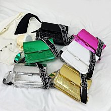 簡約通勤包包女春季新款時尚韓版單肩包休閑通勤斜挎托特女包 歷史價格詳細信息