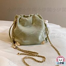 小伊閣=小眾三條杠手提包休閑百搭水桶包新款牛津布小拎包單肩斜挎包女潮=側包*肩包*手提包*水桶包*斜背包*手機包*大包 歷史價格詳細信息