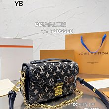 【CC奢侈品工廠】V新款馬銜扣一字拖鞋平底涼拖鞋夏季外穿百搭沙灘鞋35-40 歷史價格詳細信息