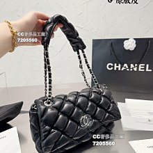 【CC奢侈品工廠】尺寸25.13香奈兒徽章CF鏈條包華美大氣 各種風格都能駕馭妥妥寶藏包包 叫人無法抗拒 歷史價格詳細信息