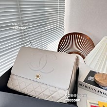 【CC奢侈品工廠】Chanel 毛呢 手提包 慵懶隨性又好背上身滿滿的驚喜高級慵懶又隨性徹底心動的一只size 2 歷史價格詳細信息