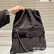 【CC奢侈品工廠】Chanel 毛呢 手提包 慵懶隨性又好背上身滿滿的驚喜高級慵懶又隨性徹底心動的一只size 2 歷史價格詳細信息