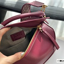 LOEWE羅意威 幾何包純色款代購 歷史價格詳細信息