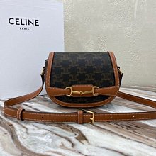 CELINE 兩件式 義大利製 低調奢華 時尚風格   LOGO  羊毛 背心罩衫 外套 20190206-1 歷史價格詳細信息