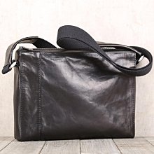 公文包橫款小手提包保齡球包小包包2023秋冬新款復古枕頭包女包 歷史價格詳細信息