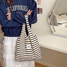 韓版復古通勤腋下大容量包包女士2023新款秋冬時尚水桶包潮單肩包【Misaki精品】 歷史價格詳細信息