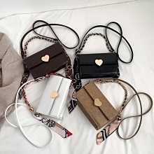 女童新款斜挎時尚潮網紅洋氣小女孩背包寶寶兒童包包女可愛 歷史價格詳細信息
