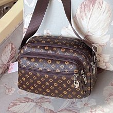 下殺-媽媽洋氣春裝大碼外套中長款氣質風衣中年女春秋針織上衣套裝 歷史價格詳細信息