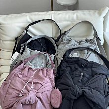 韓國大容量雲朵包 休閒時尚百搭大容量帆布包 單肩斜背托特包女 大側背包女生【滿299元出貨唷~】 歷史價格詳細信息