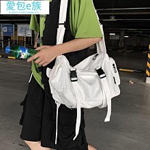 郵差斜背包中容量進口科技防水尼龍布材質拉鍊+魔鬼沾釦蓋式主袋青少全齡男女適用 歷史價格詳細信息