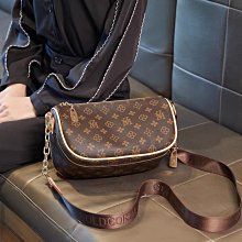 女生斜肩包 女士單肩包 氣質法式優雅斜背包斜挎包 百搭休閒都市通勤高級多隔層女包包 韓版質感洋氣簡約媽媽包 歷史價格詳細信息