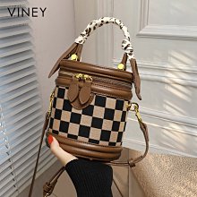 Viney包包女士2023新款女包斜挎真皮高級感輕奢小香風單肩鏈條包 歷史價格詳細信息