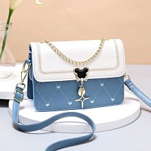 今年流行輕便小包包女秋冬2022新款潮時尚運動風百搭斜挎包單肩包【爆款特賣】 歷史價格詳細信息