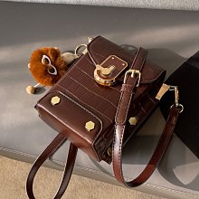 女包高級質感洋氣菱格小眾包包女網紅新款潮時尚韓版百搭手提包女韓版女包 歐美女包-包沒煩惱 歷史價格詳細信息