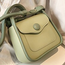 包包女小眾設計新款寬帶腰包韓國東大門胸包百搭紅色小包包斜挎包 歷史價格詳細信息