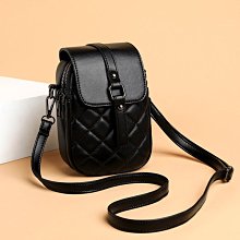 菱格繡線小包包女2023新款夏天流行質感鏈條斜挎包手拎迷你半月包 歷史價格詳細信息