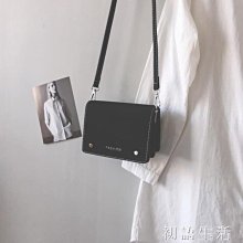 【熱賣精選】高級感小包包女 新款潮時尚百搭單肩包簡約流行斜挎豆腐包19734 歷史價格詳細信息