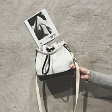 【現貨】  女帆布斜挎  日系ins超火百搭大容量港風街頭潮牌胸 男 歷史價格詳細信息