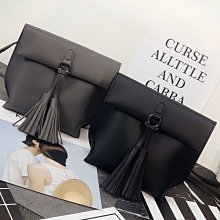 方包 小方包 信封包 男生斜背包 側背包 男生包包 手拿包 多功能包包 男生側背包 男包 防水斜背包 男用側背包 格紋斜 歷史價格詳細信息