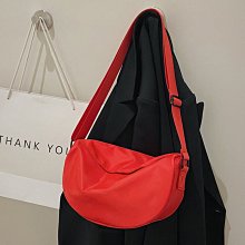 吐司包2023新款潮流簡約百搭包包女大容量斜挎包休閒運動風單肩包 歷史價格詳細信息