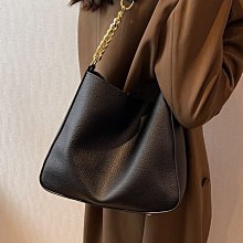 今年流行包包女2023新款時尚高級感美拉德通勤寬帶單肩斜挎圓筒包 歷史價格詳細信息