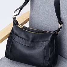 包包2022新款包包女斜挎包女2023女士高級感小眾媽媽單肩包小包夏 歷史價格詳細信息