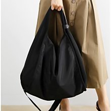 下殺 范思哲同款VersaceT恤范思哲純色金線刺繡美杜莎頭像男士休閑潮圓 歷史價格詳細信息