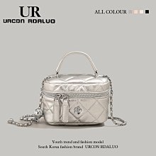 UR格子紋校園學生書包女2023新款潮簡約大容量雙肩包百搭通勤揹包 歷史價格詳細信息