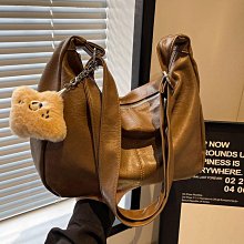 休閑百搭大容量包包女2023新款復古時尚腋下包小眾通勤簡約單肩包-Misaki精品 歷史價格詳細信息