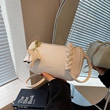 2023新款荔枝紋頭層togo皮26cm金扣琳迪包高級感復古生包枕頭包 歷史價格詳細信息