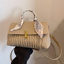 2023新款時尚百搭時尚質感舞蹈牛津尼龍大容量中年單肩手提女布包 歷史價格詳細信息