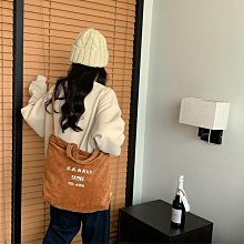 百搭款水洗刷破寬鬆版型設計牛仔外套 牛仔夾克 男生牛仔外套 (MCRB1080)【FIZZE】 歷史價格詳細信息