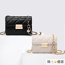 古厝 斜陽 憶鹿港 -- 丁志遠. 林專 著 -- 楊智 2014年初版1刷 -- 亭仔腳舊書 歷史價格詳細信息