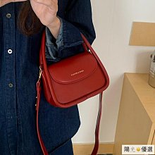 ????優選????紅色包包女2024新款鞦鼕複古小方包小衆質感百搭ins斜挎包婚宴包-西可小鋪❤️ 歷史價格詳細信息