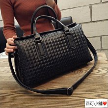 枕頭包女芭比barbie聯名款小眾設計小香風高級感圓筒斜挎手提包潮-包沒煩惱 歷史價格詳細信息