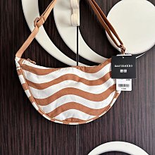 全新日本帶回）名古屋 名古屋名產 限定 柴犬 柴柴 娃娃 紅豆奶油吐司 觸感柔軟 吊飾 送禮自用兩相宜 歷史價格詳細信息