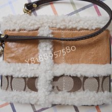 全新展示清倉真品 Coach 10205 桃紅色皮革肩揹包 歷史價格詳細信息