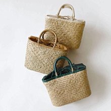 小屋｜寂寞出版｜威廉．保羅．楊｜無劃記、無破損 歷史價格詳細信息